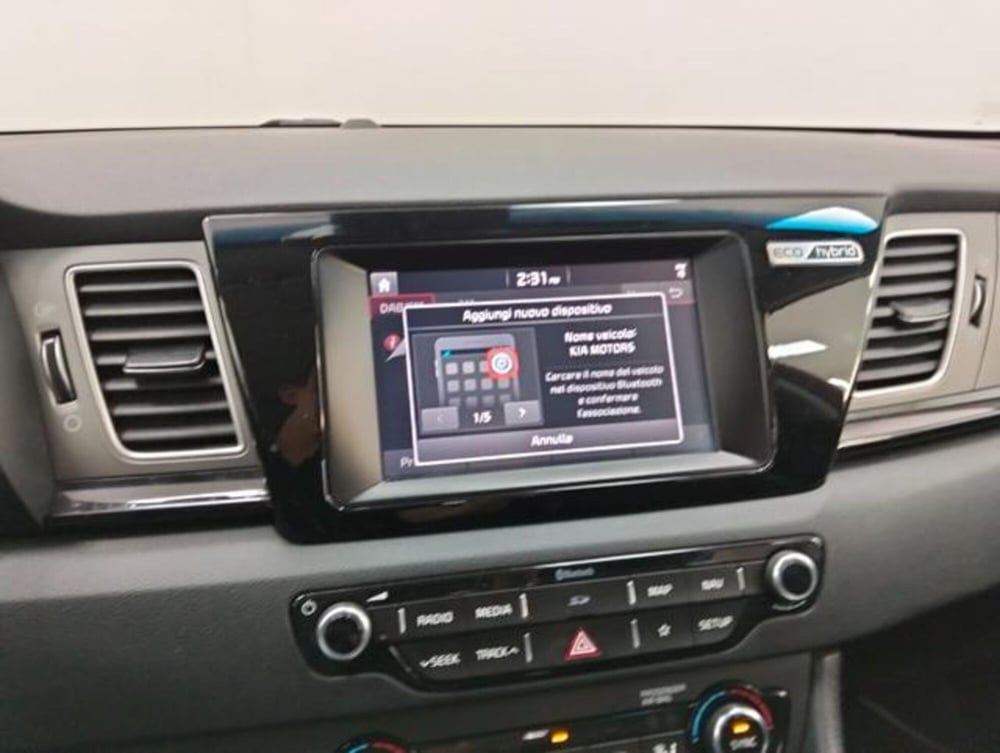 Kia Niro usata a Como (11)