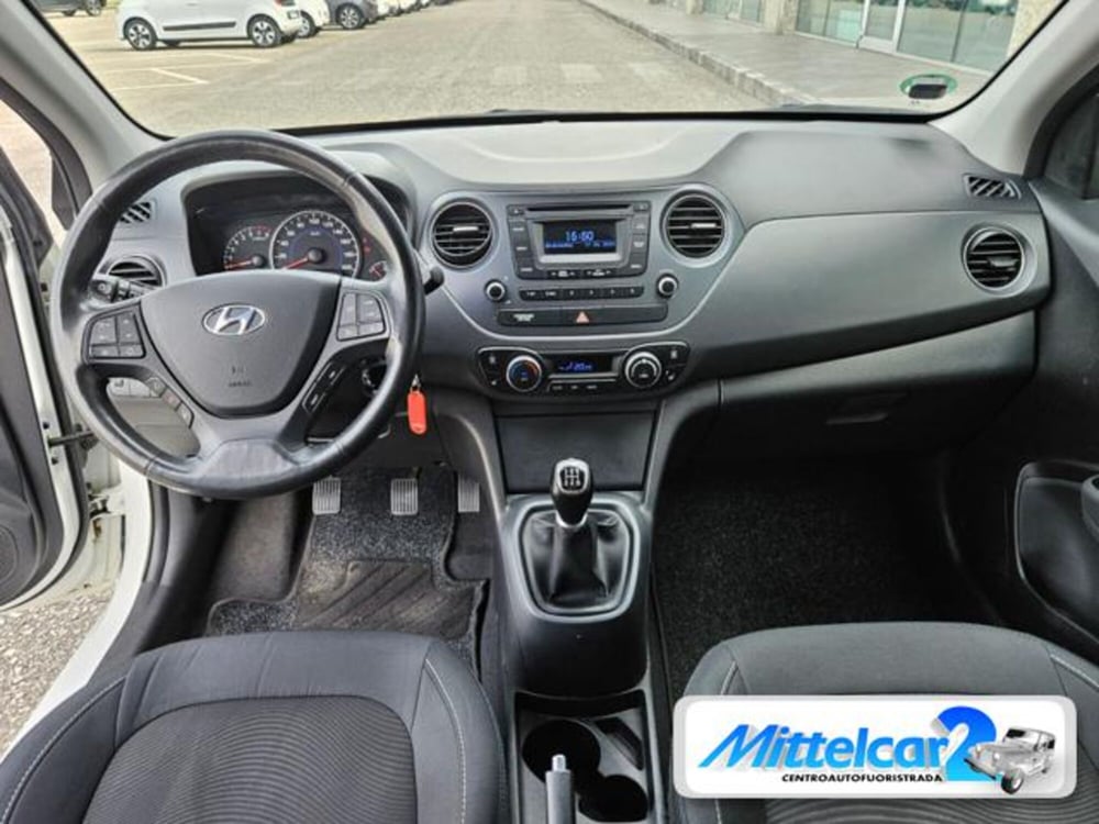 Hyundai i10 usata a Udine (14)