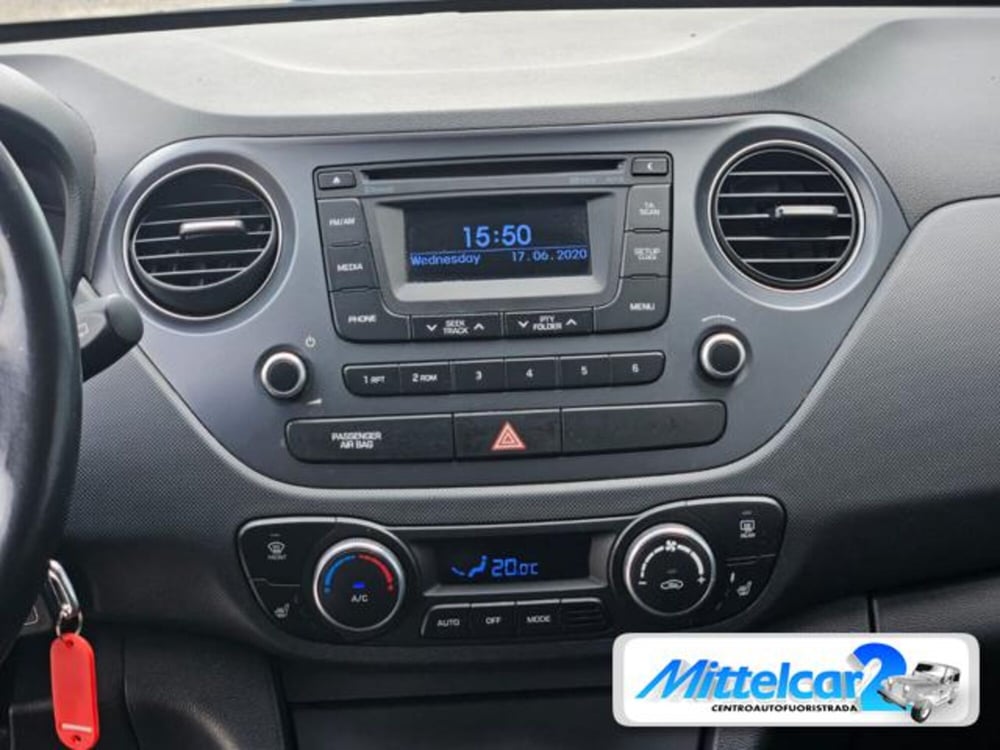 Hyundai i10 usata a Udine (15)