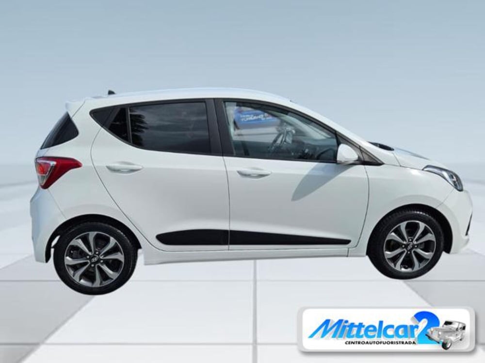 Hyundai i10 usata a Udine (8)