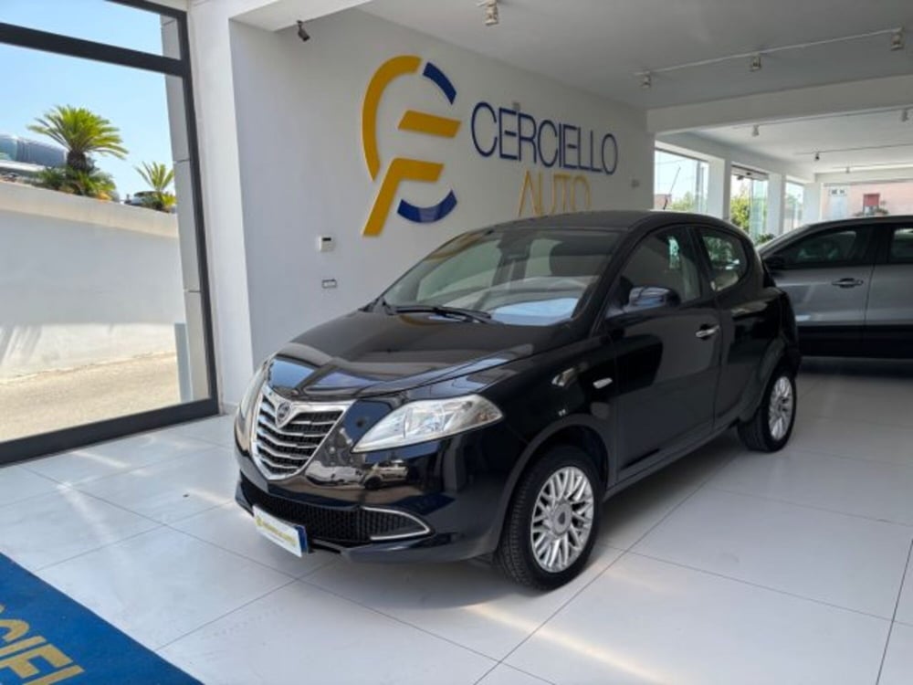 Lancia Ypsilon nuova a Napoli