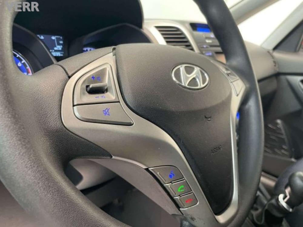 Hyundai ix20 usata a Milano (10)
