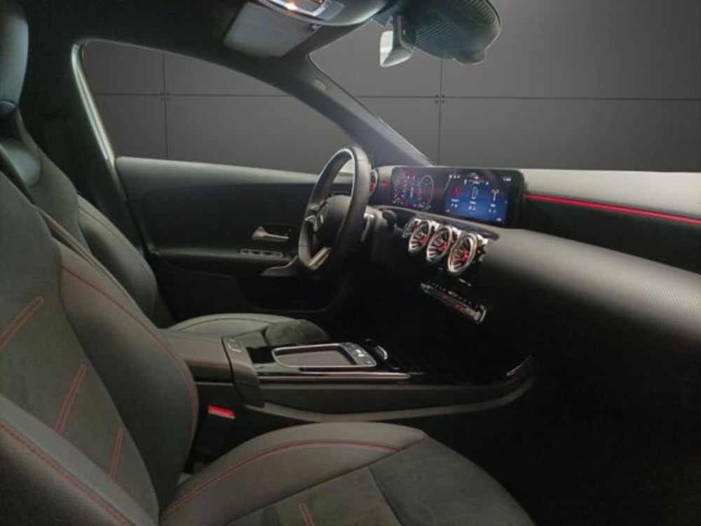 Mercedes-Benz Classe A usata a Milano (11)