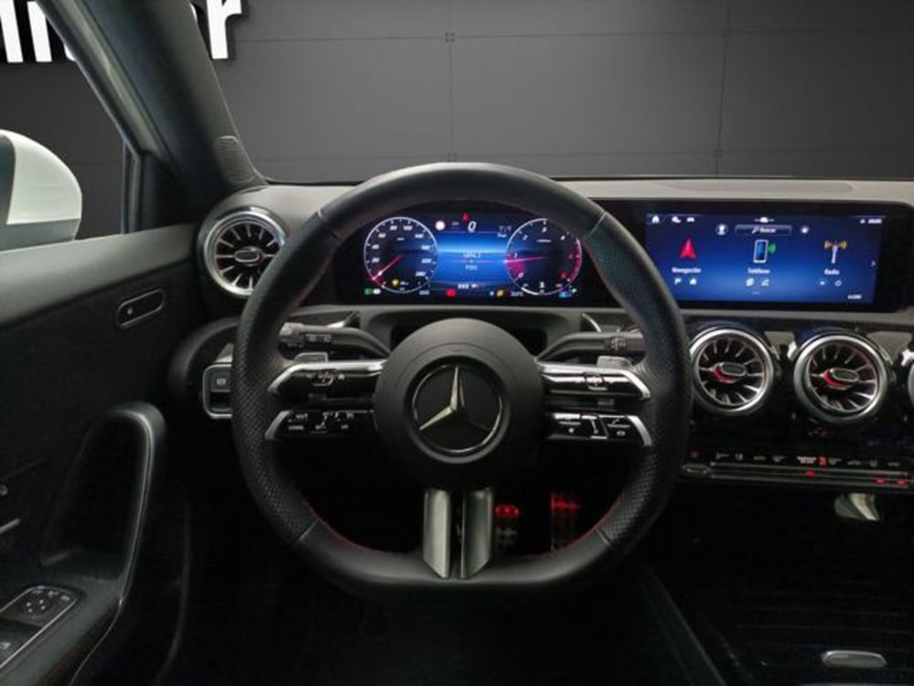 Mercedes-Benz Classe A usata a Milano (13)