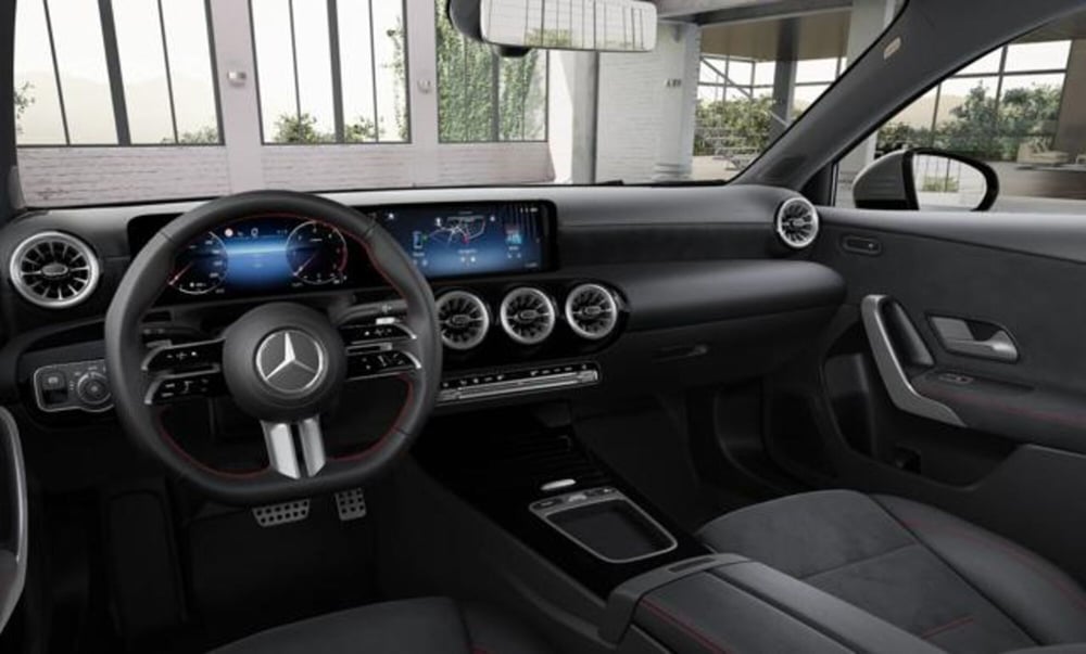 Mercedes-Benz Classe A usata a Milano (7)