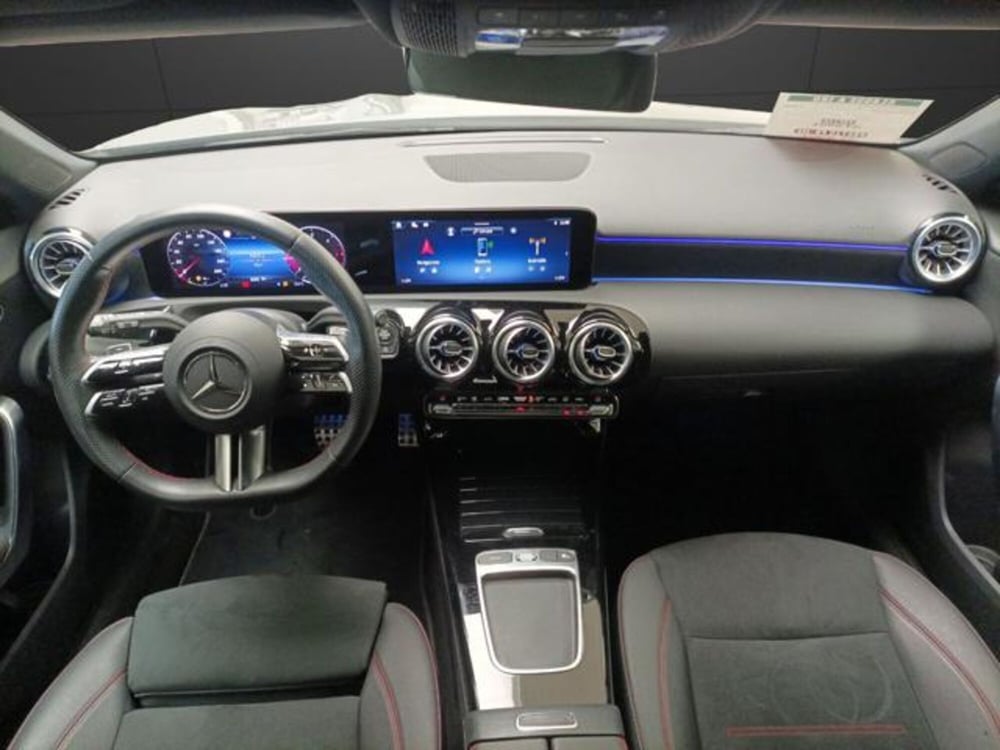 Mercedes-Benz Classe A usata a Milano (9)
