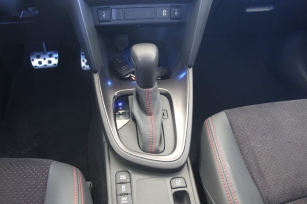 Toyota Yaris Cross usata a Roma (15)