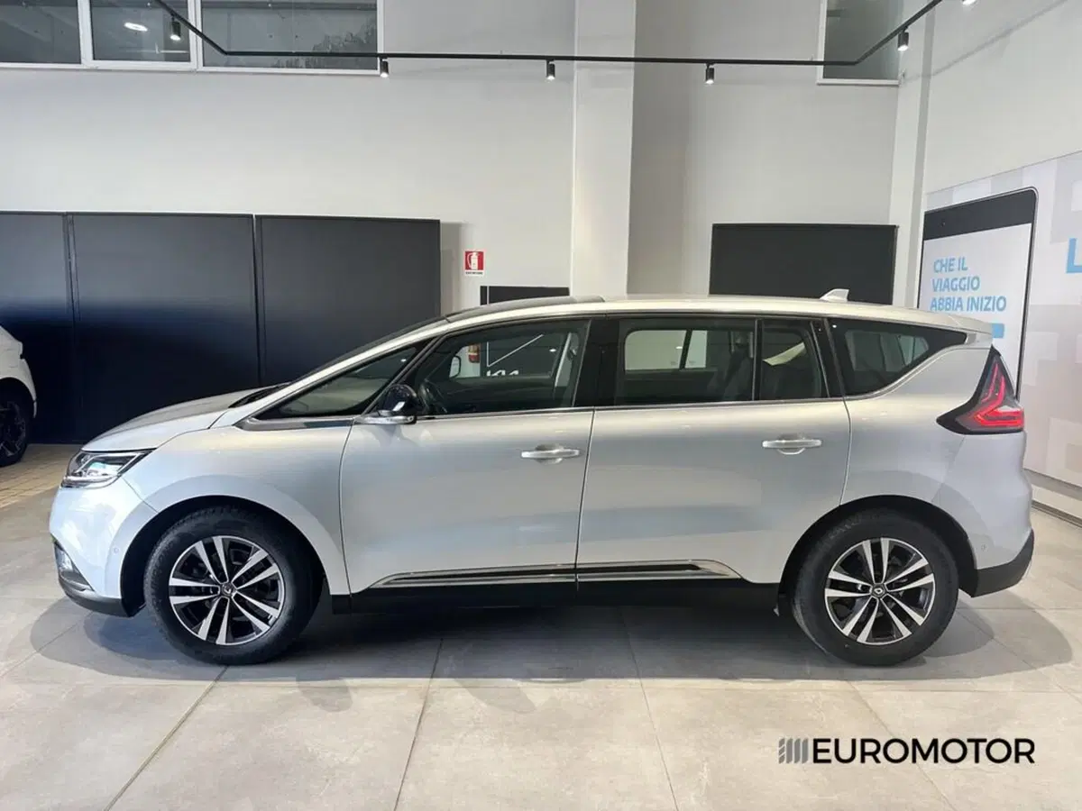 Renault Espace usata a Bari (8)