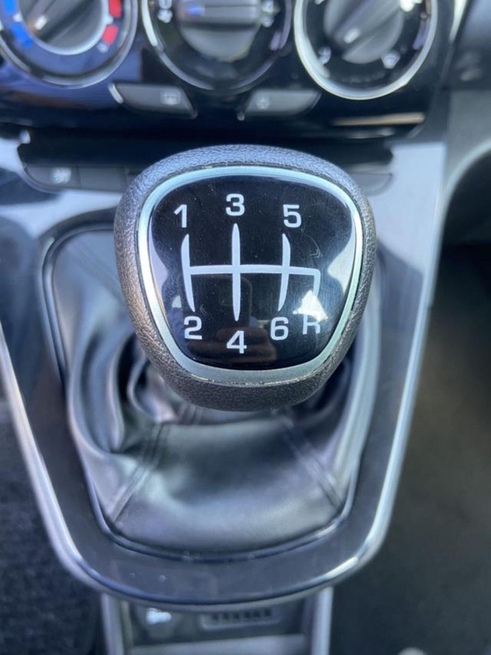 Lancia Ypsilon usata a Firenze (14)