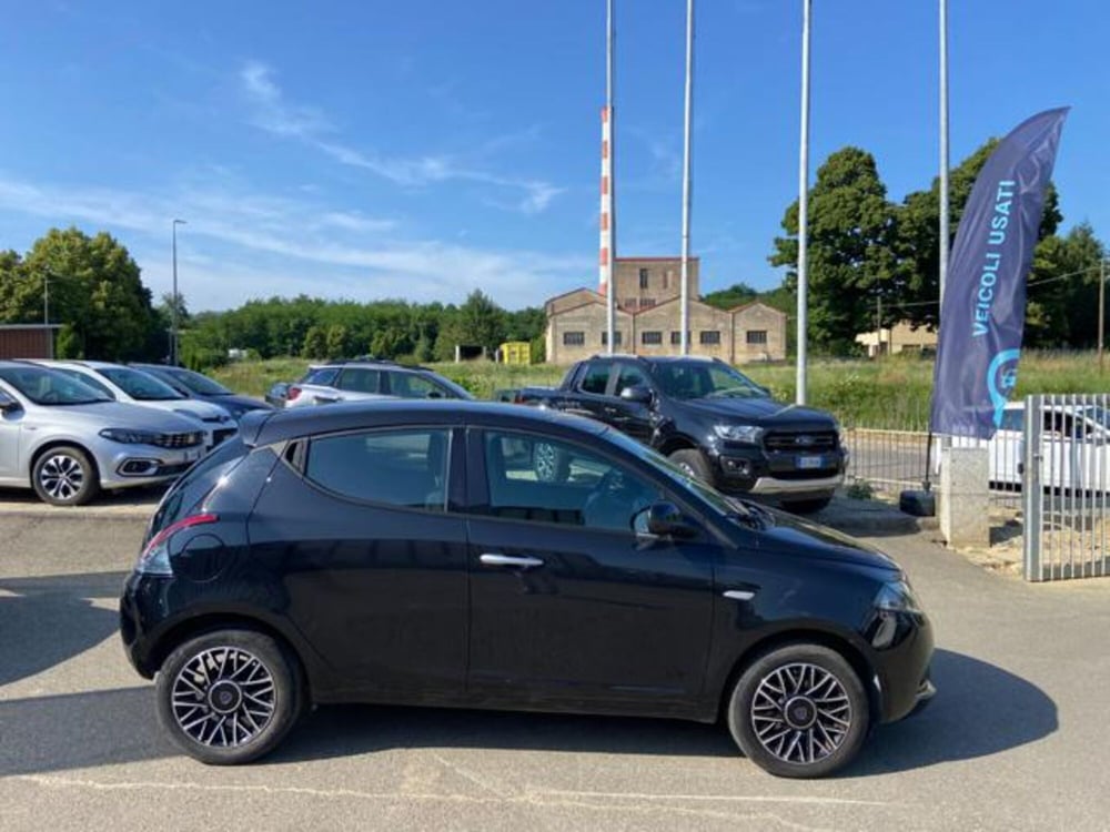 Lancia Ypsilon usata a Firenze (4)