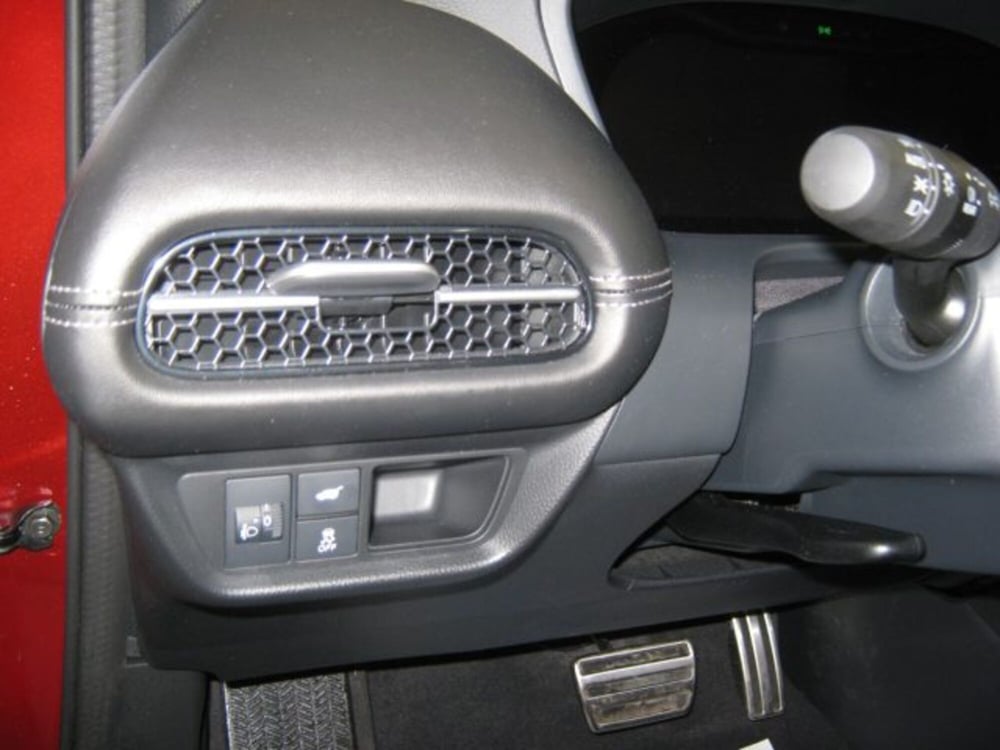 Honda ZR-V usata a Ascoli Piceno (14)