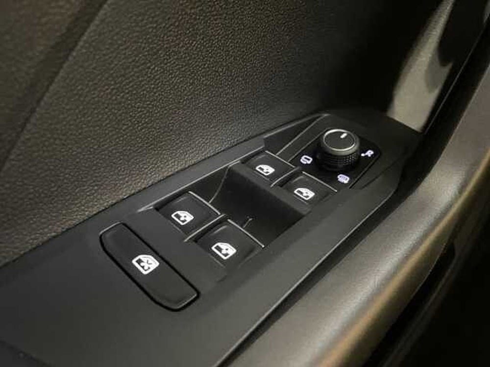 Volkswagen T-Cross usata a Ravenna (19)