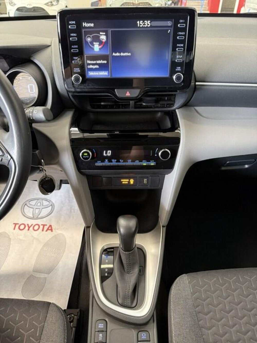 Toyota Yaris Cross usata a Monza e Brianza (13)