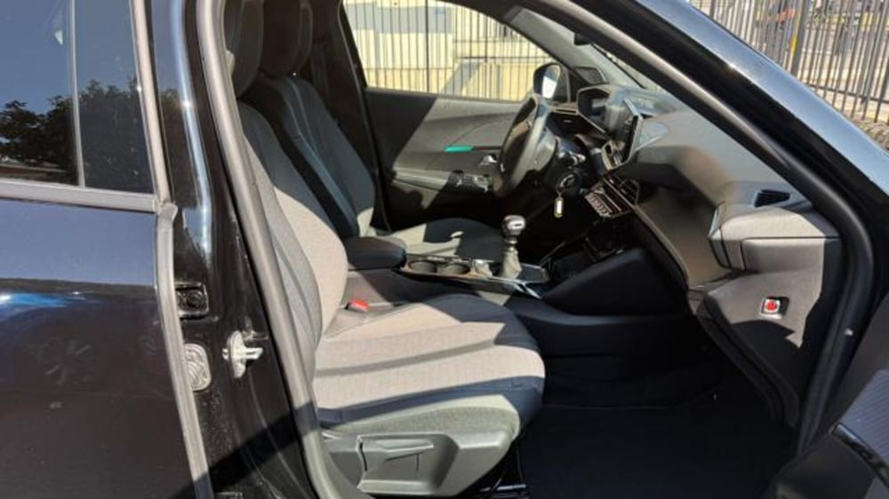 Peugeot 2008 usata a Roma (17)