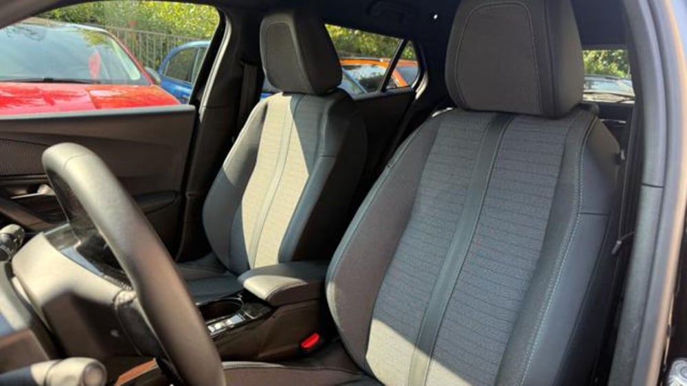 Peugeot 2008 usata a Roma (18)