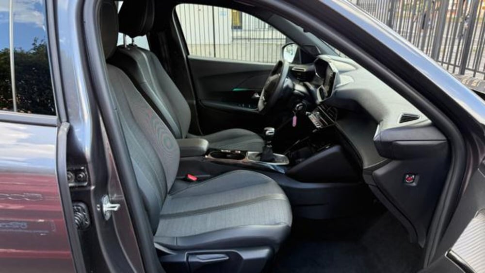 Peugeot 2008 usata a Roma (18)