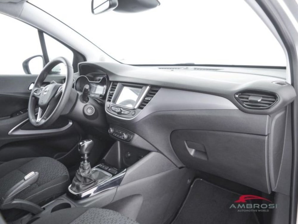 Opel Crossland X usata a Perugia (12)