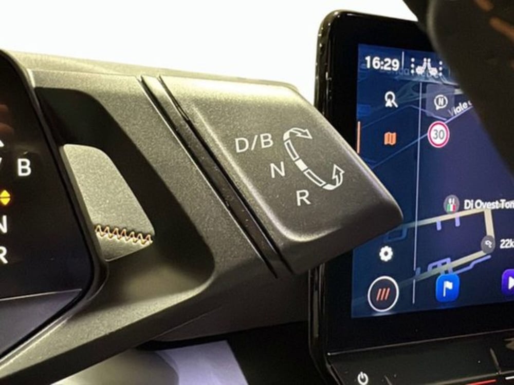 Cupra Born usata a Vicenza (11)