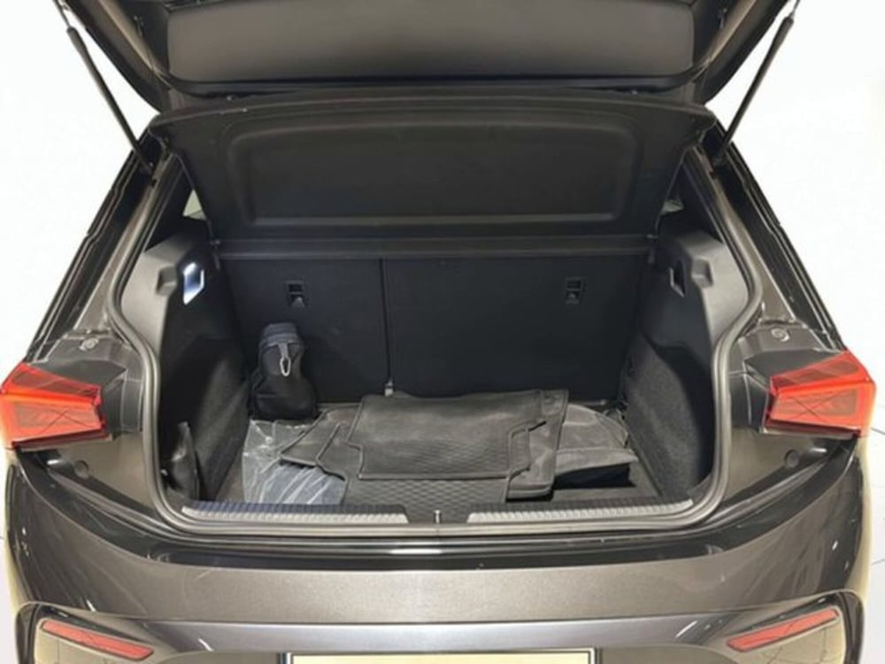 Cupra Born usata a Vicenza (19)