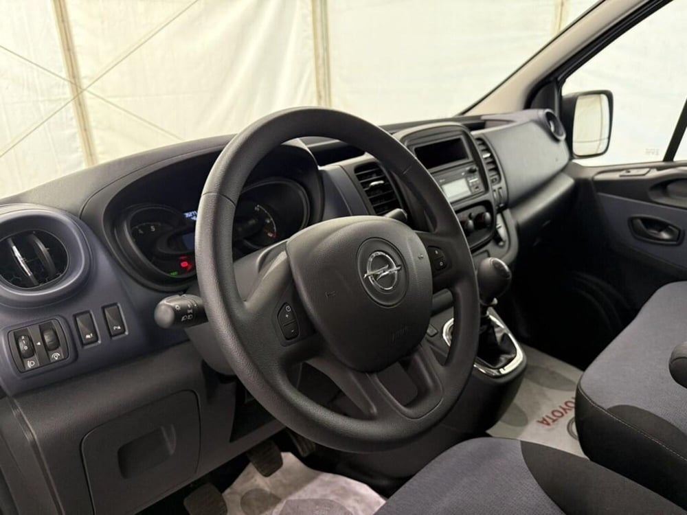 Opel Vivaro Furgone usata a Monza e Brianza (12)