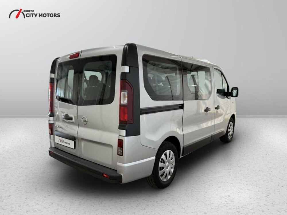 Opel Vivaro Furgone usata a Monza e Brianza (6)