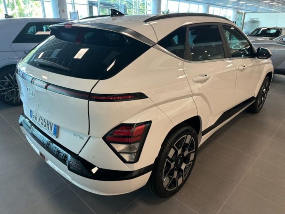 Hyundai Kona nuova a Cuneo (4)