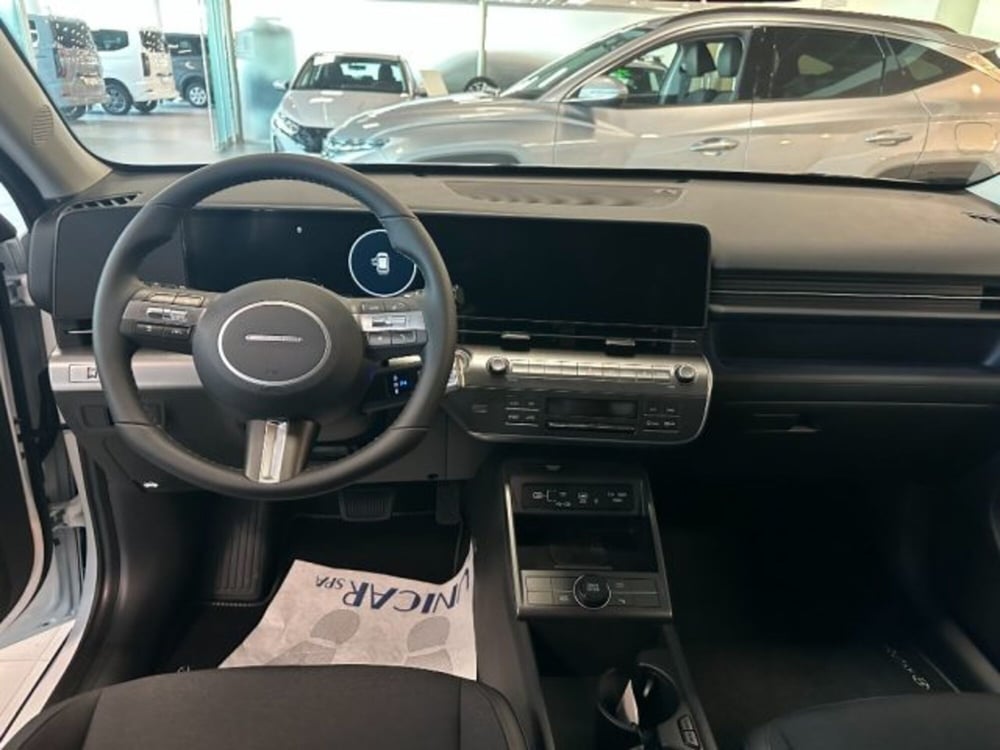 Hyundai Kona nuova a Cuneo (8)