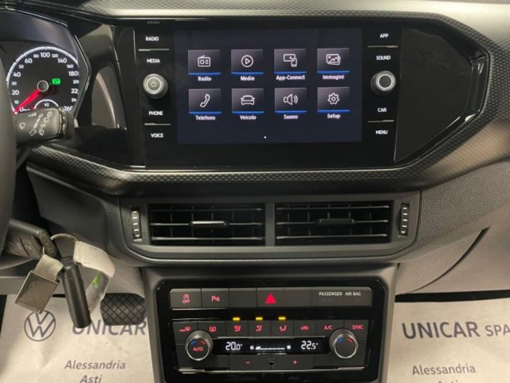 Volkswagen T-Cross usata a Cuneo (11)