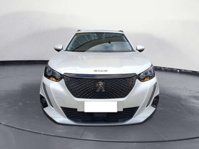 Peugeot 2008 1.2 puretech Allure s&amp;s 130cv eat8 del 2020 usata a Empoli