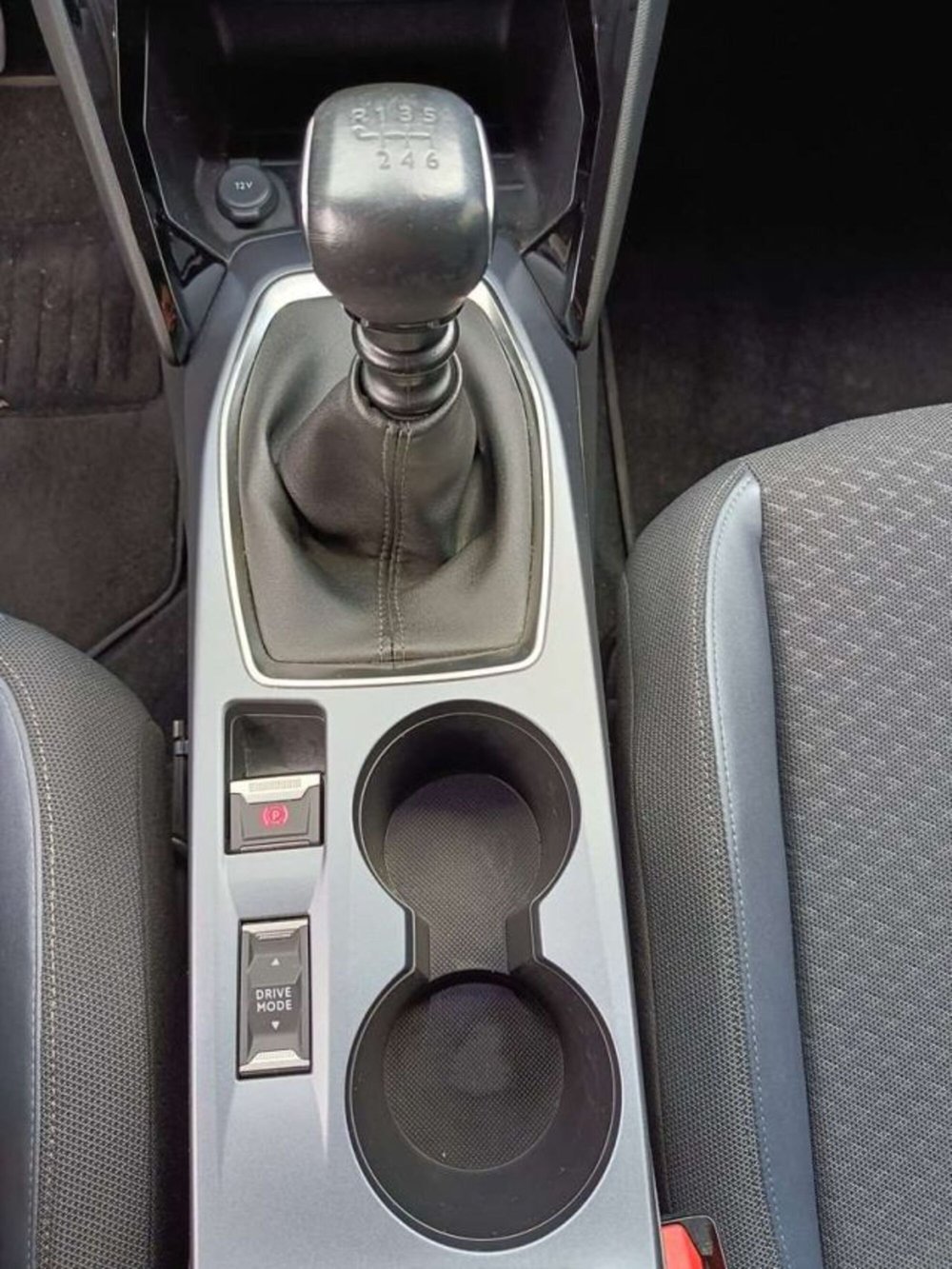 Peugeot 2008 usata a Firenze (12)