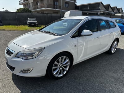 Opel Astra Station Wagon 1.7 CDTI 125CV Sports Cosmo del 2012 usata a Moncalieri