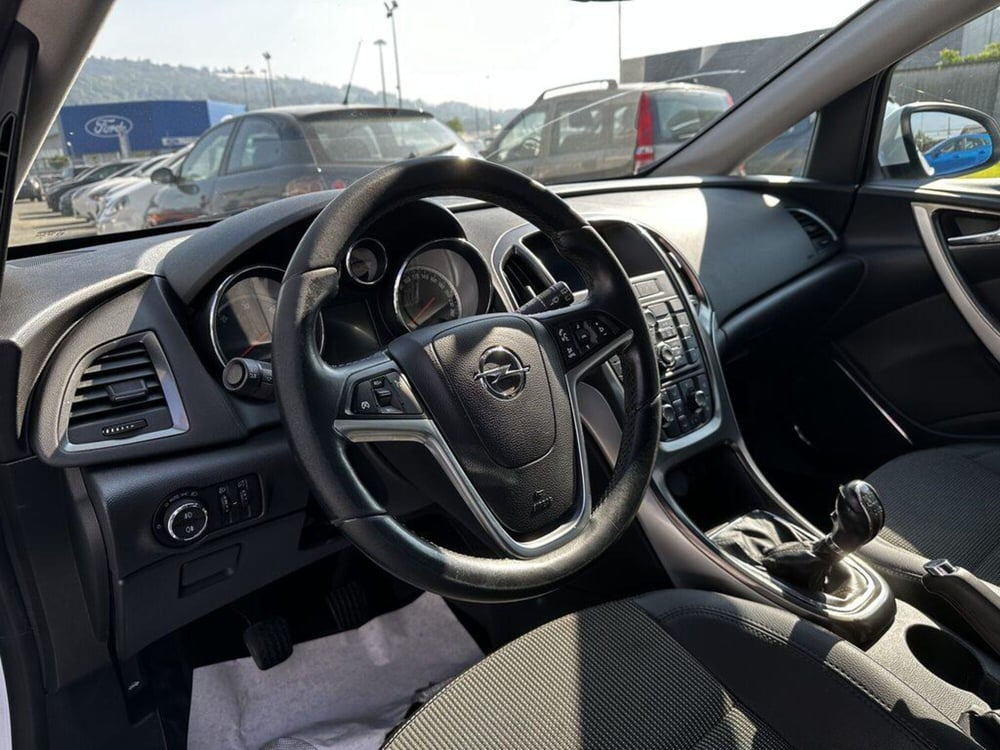 Opel Astra Station Wagon usata a Torino (8)