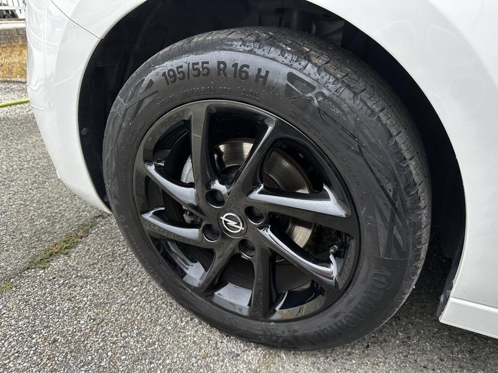 Opel Corsa usata a Torino (5)