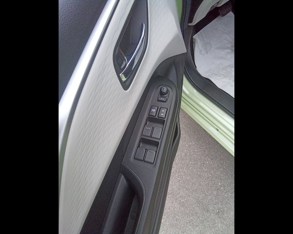 Suzuki Swift nuova a Treviso (12)
