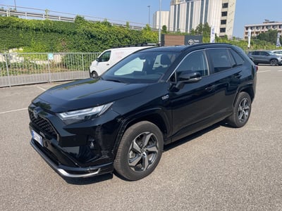 Toyota Rav4 PHEV E-CVT AWD-i More Dynamic del 2023 usata a Piacenza