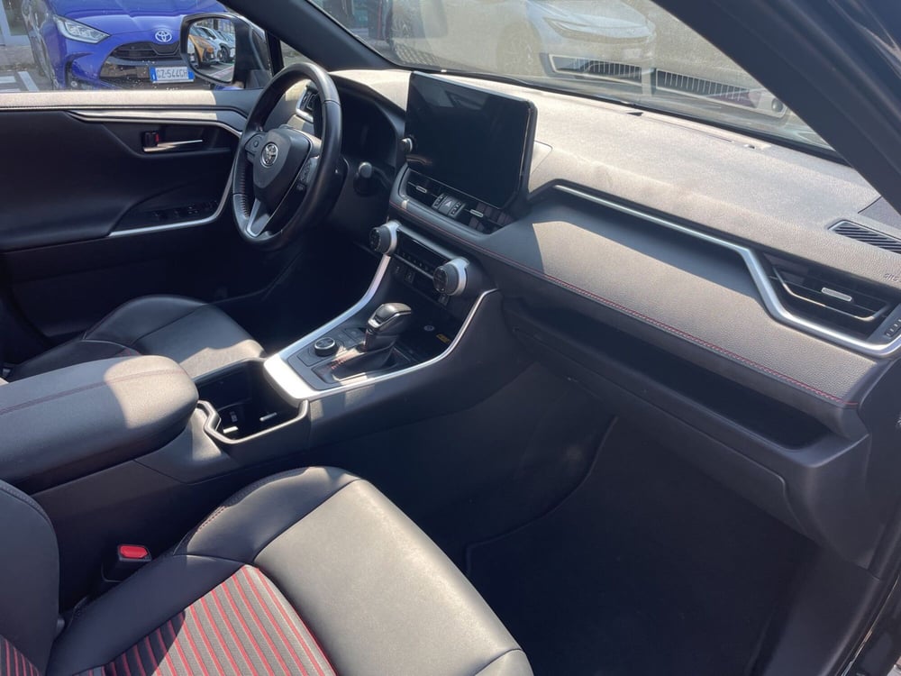 Toyota Rav4 usata a Piacenza (9)