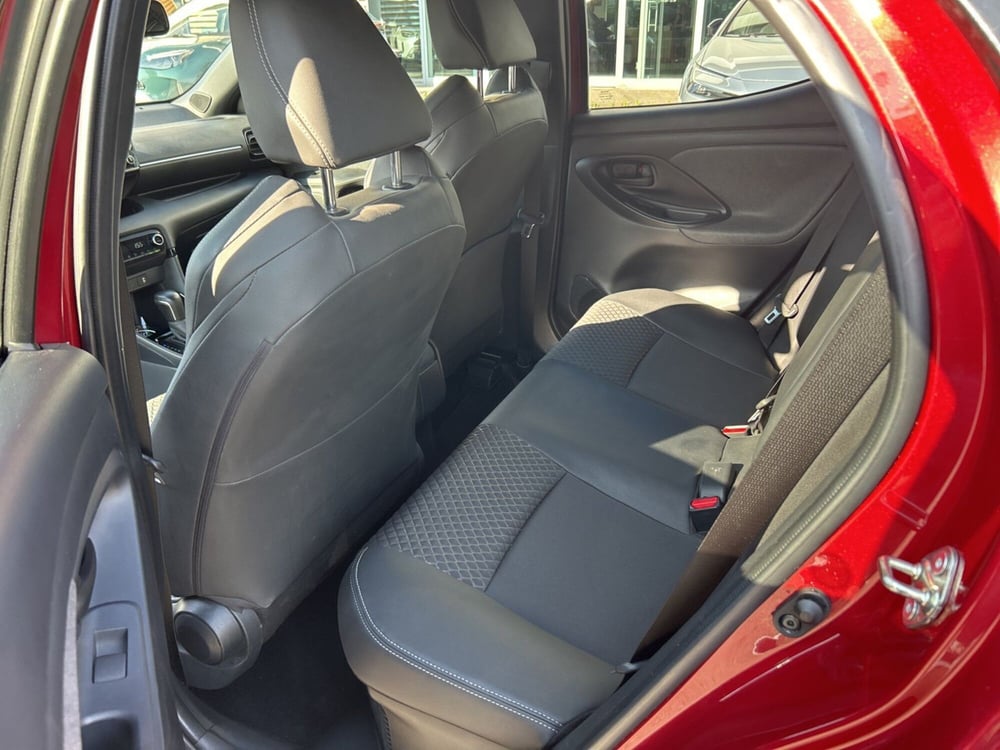 Toyota Yaris usata a Milano (12)