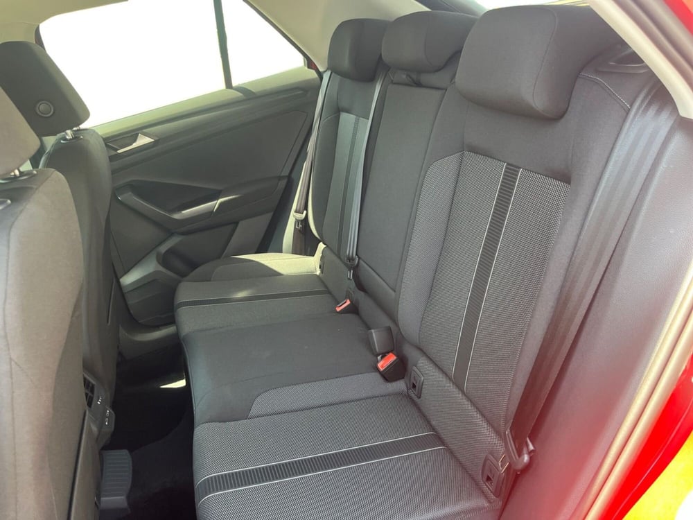 Volkswagen T-Roc nuova a Modena (11)