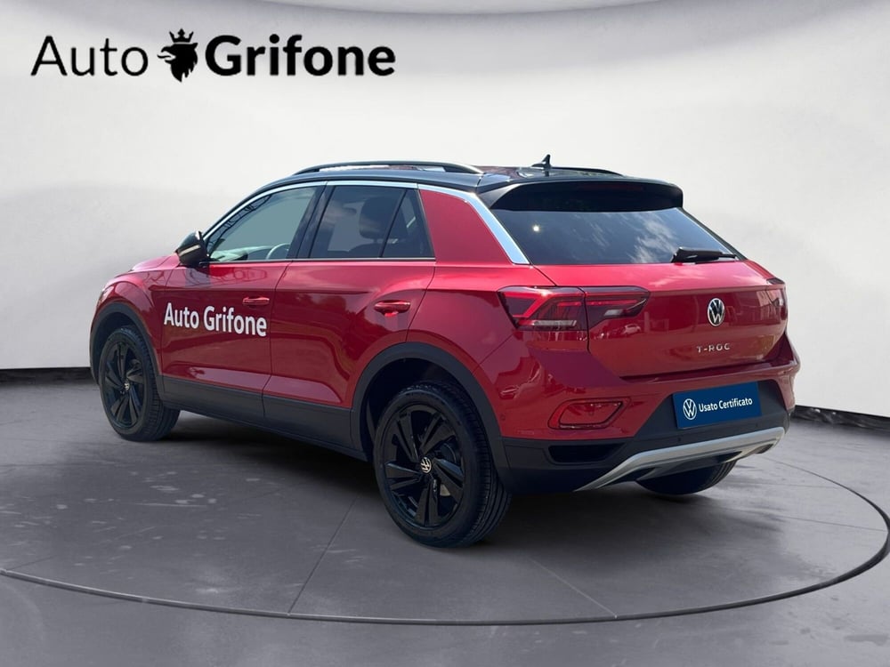 Volkswagen T-Roc nuova a Modena (5)