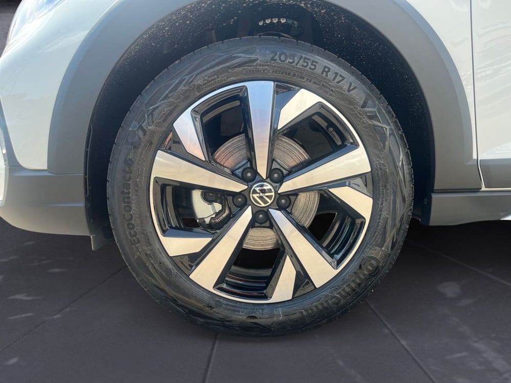 Volkswagen Taigo nuova a Modena (9)