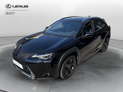 Lexus UX Hybrid 4WD Executive del 2020 usata a Como