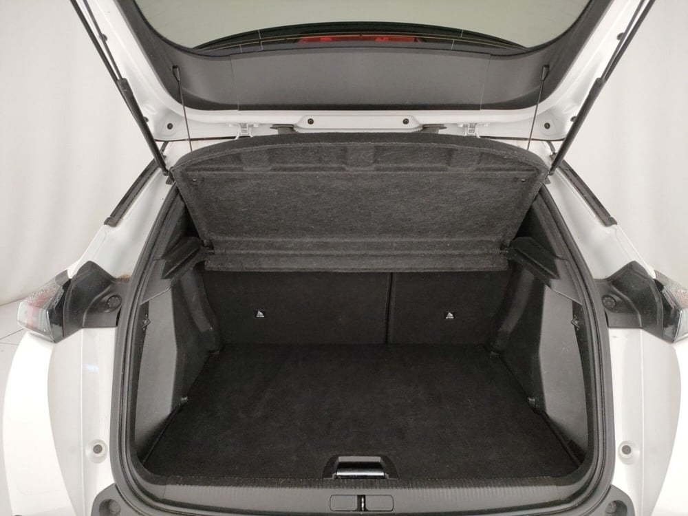 Peugeot 2008 usata a Roma (10)