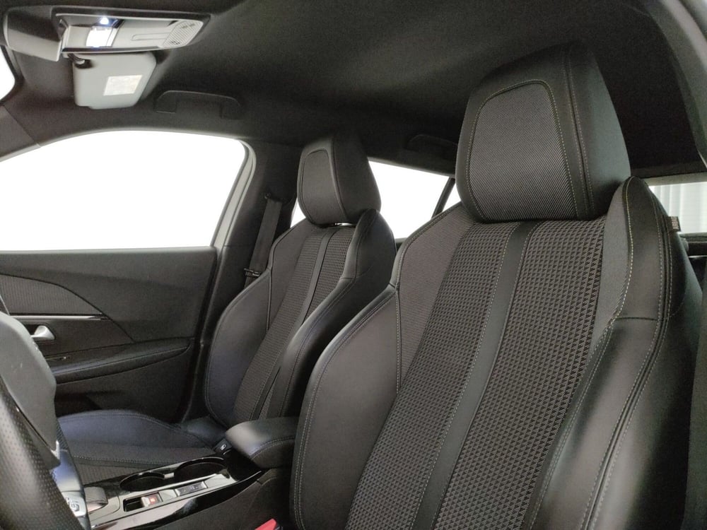 Peugeot 2008 usata a Roma (12)