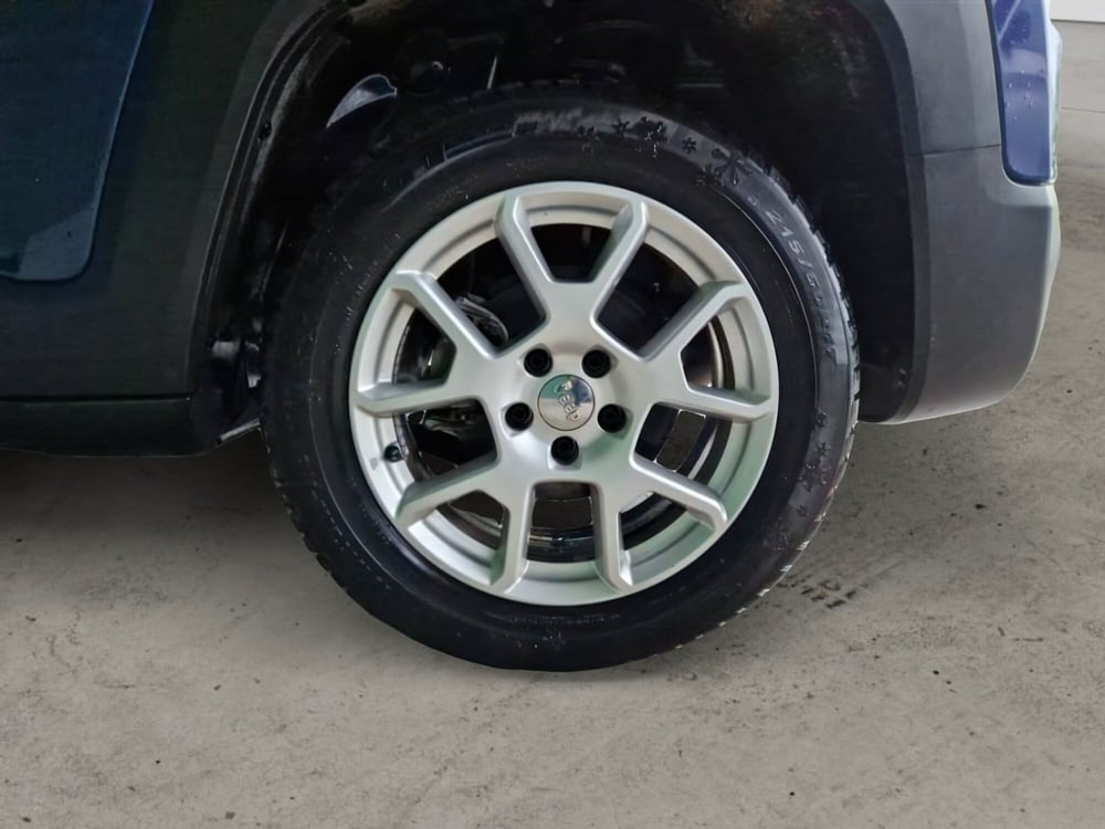Jeep Renegade usata a Salerno (19)