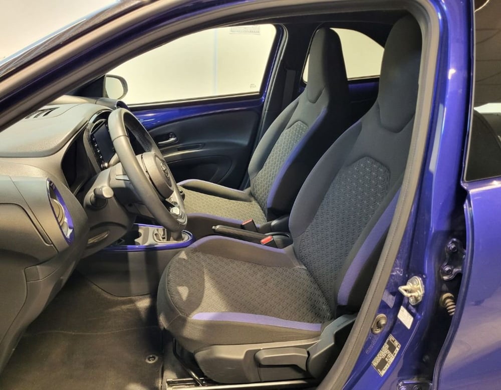 Toyota Aygo X usata a Ferrara (12)