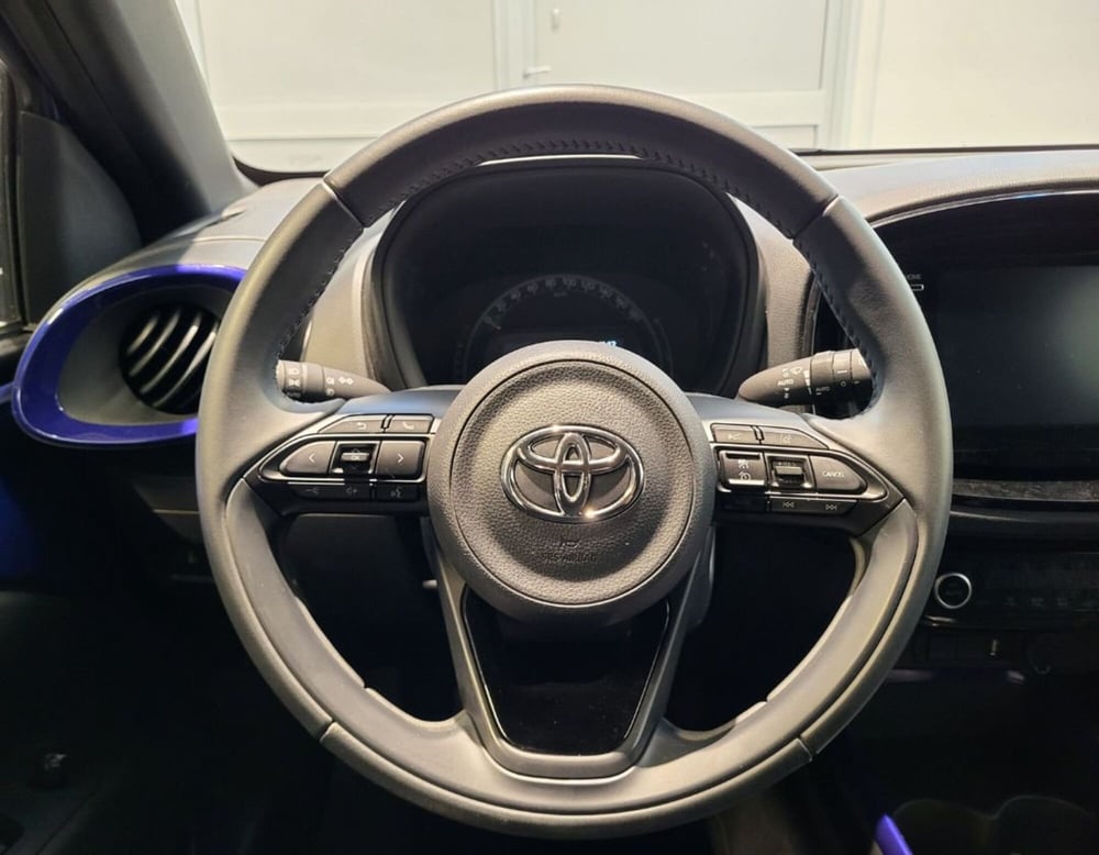 Toyota Aygo X usata a Ferrara (8)