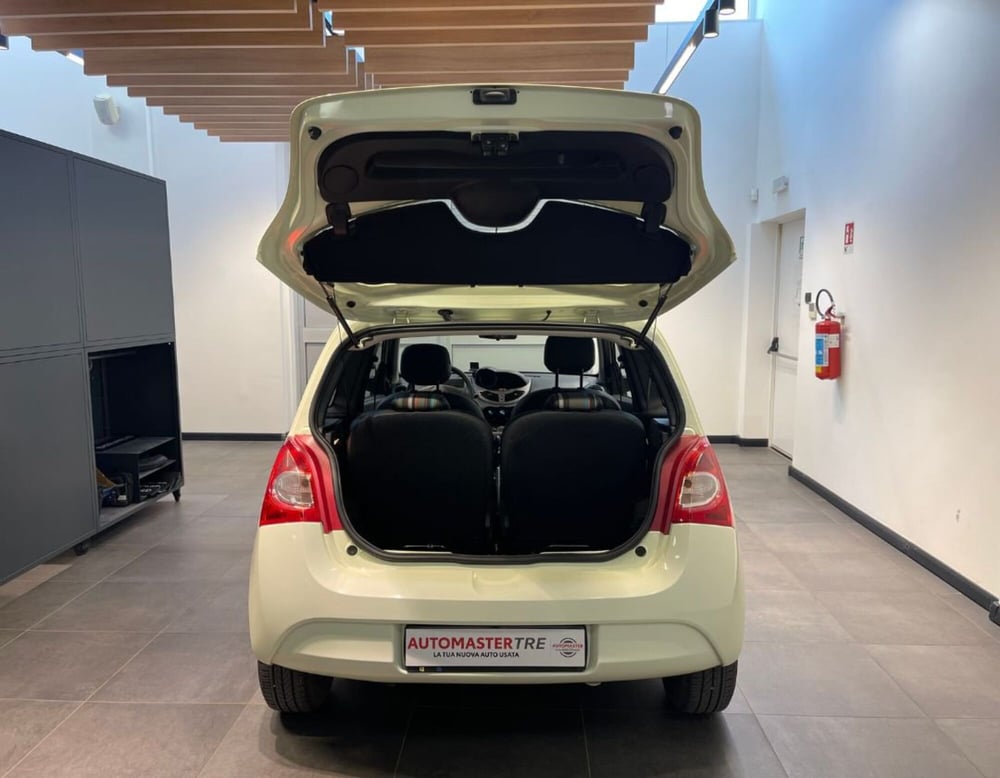Renault Twingo usata a Ferrara (9)
