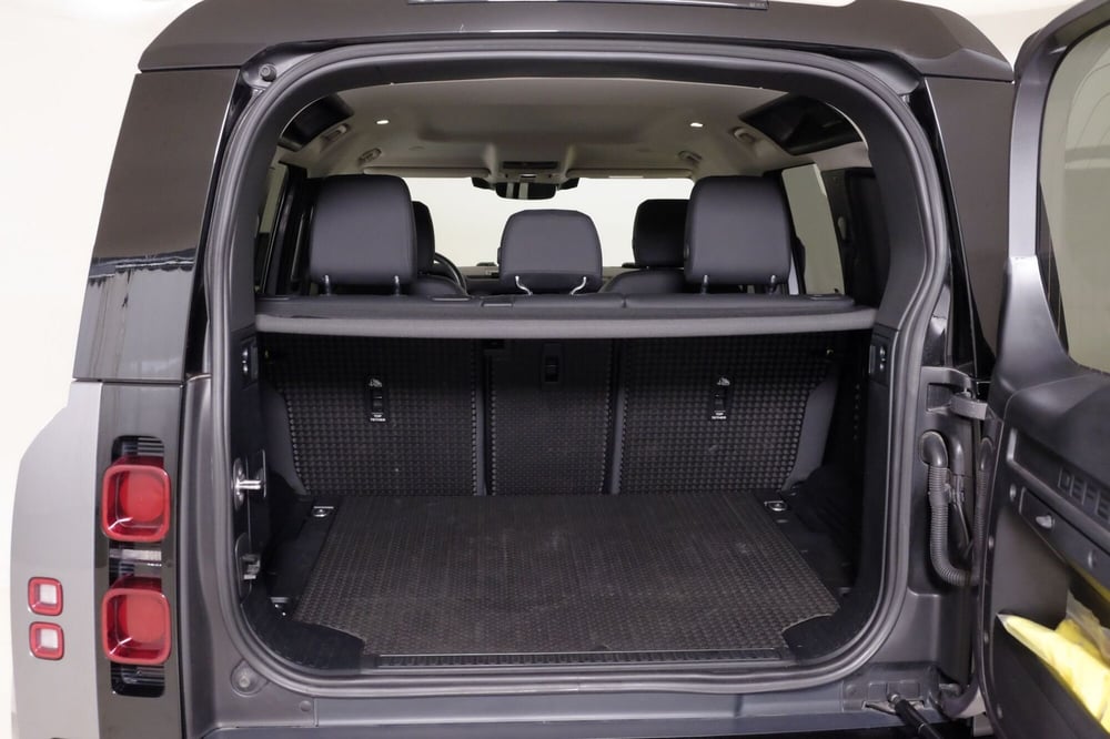 Land Rover Defender usata a Torino (13)