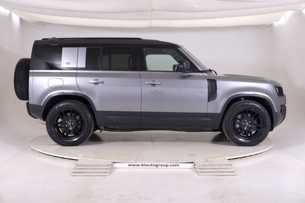Land Rover Defender usata a Torino (6)