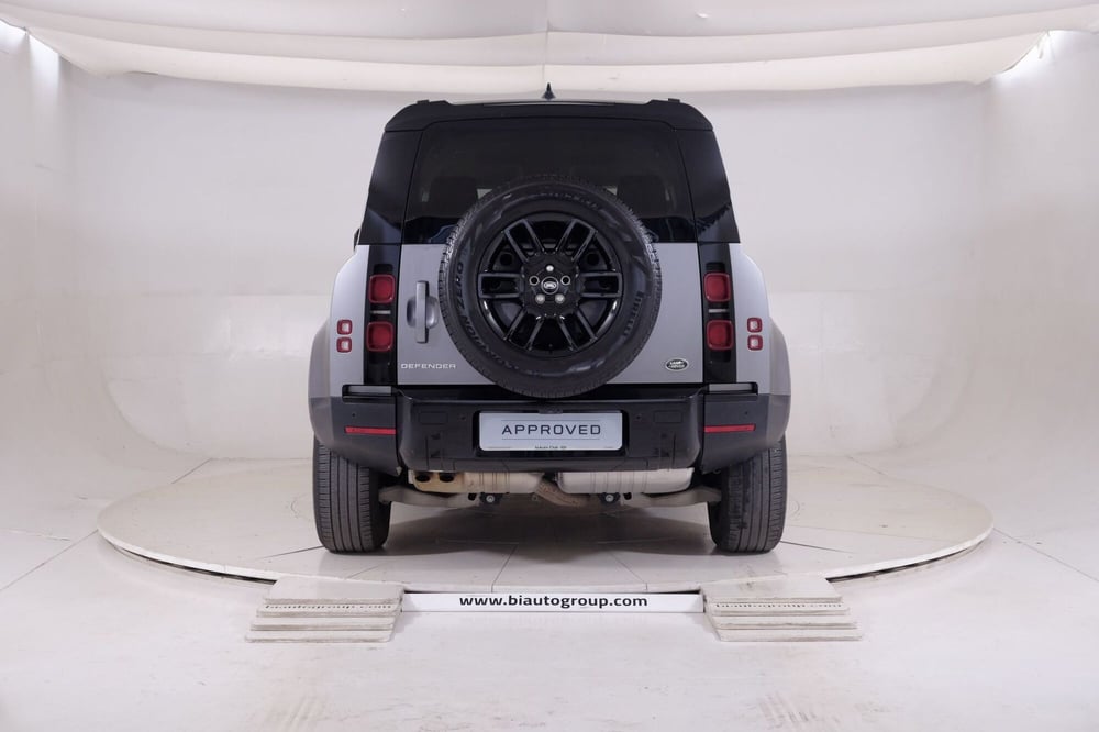 Land Rover Defender usata a Torino (7)